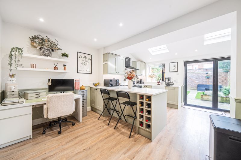 Kitchen/Diner- click for photo gallery